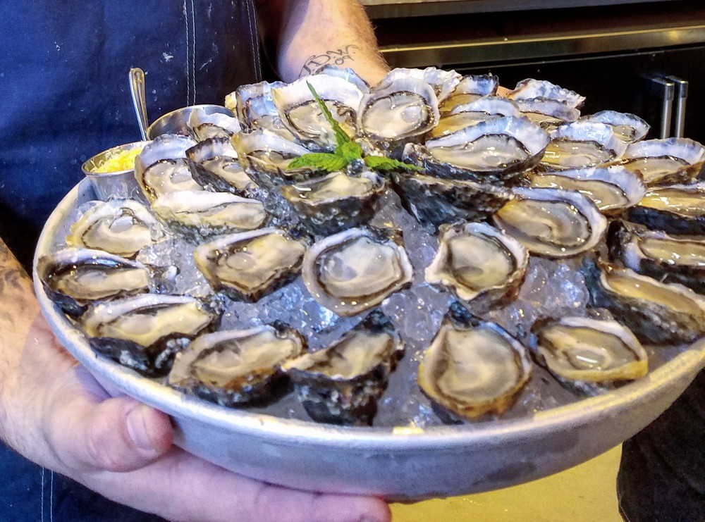 15 Oyster Happy Hour Spots You Must Try in Seattle savorseattletours